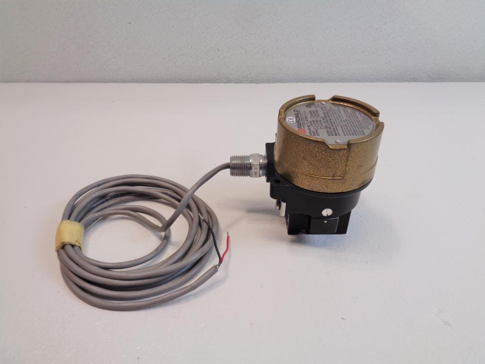 Fairchild Explosion-Proof I/P Transducer, 6 - 30 PSIG, TCX17800-403EN